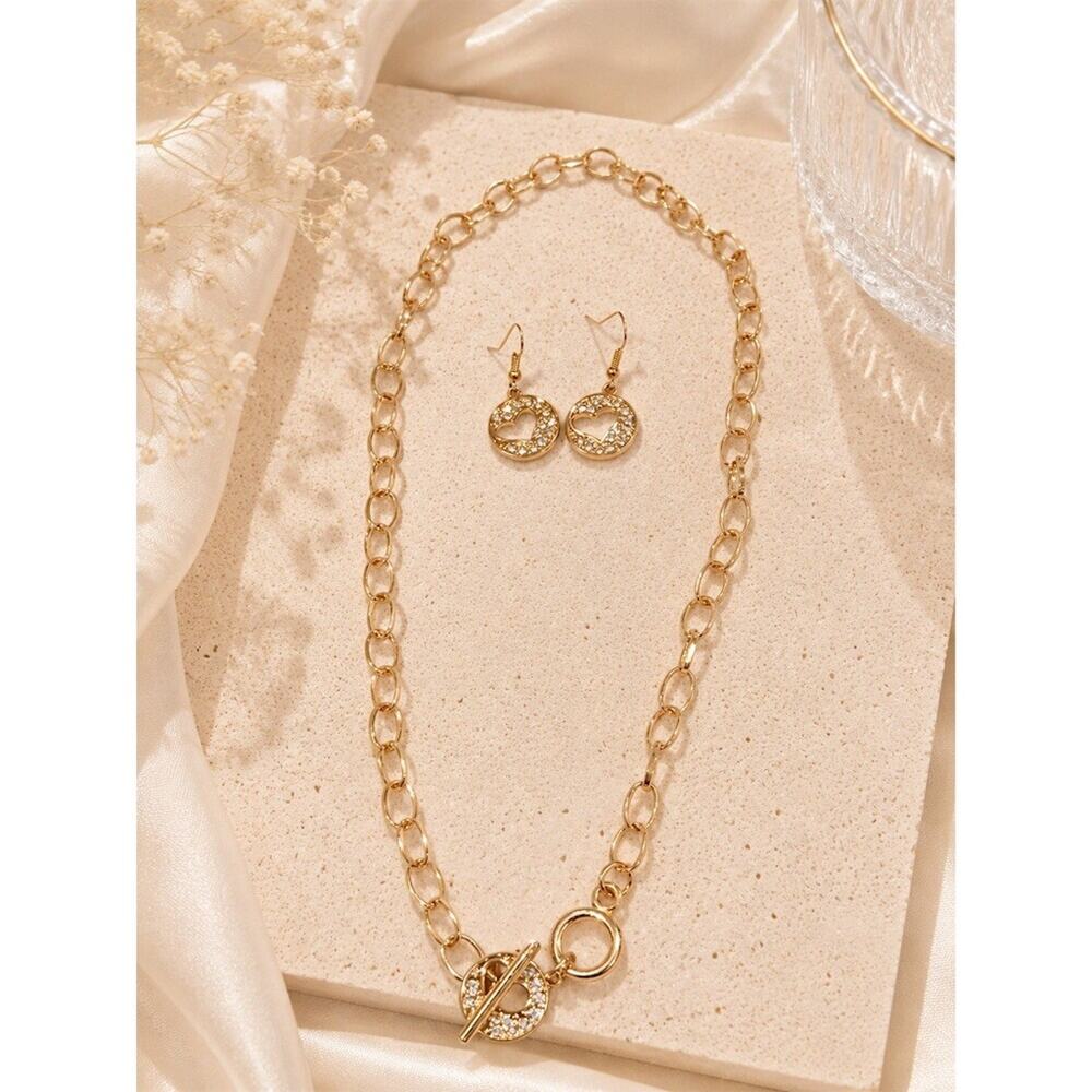 Jewelry Set Gold Toggle Chain Necklace Pave Heart Drop Earrings cute feminine